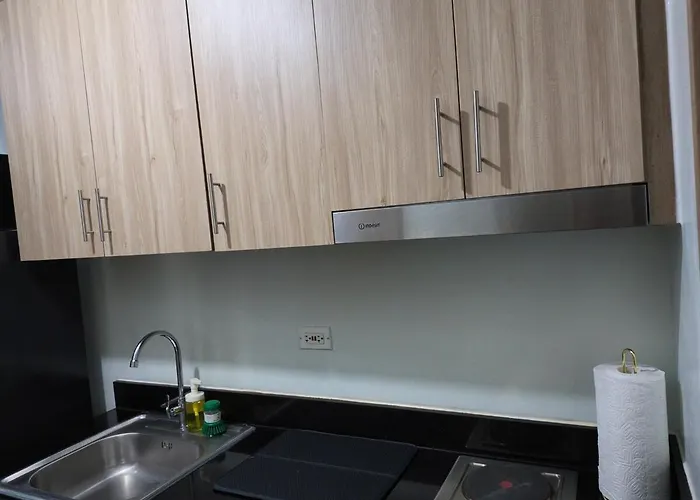 Apartahotel Executive 1bedroom Family Manila